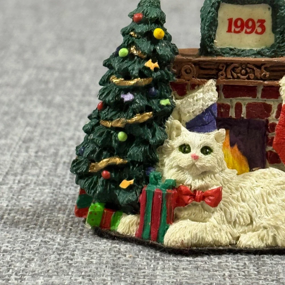 VTG Fancy Feast Cat Ornament 1993 White Persian Fireplace Christmas Tree Kitsch